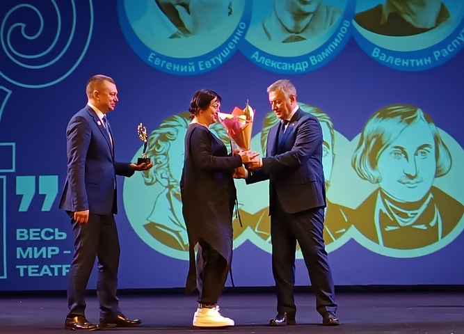 Обладателями Гран-при фестиваля «Байкальская школьная классика» стал Театр-студия 13 школы «Мира миров» из Усть-Илимска и Даниил Козлов из Иркутска